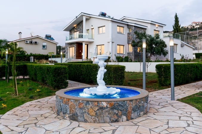 House in Agios Tychon - view 1