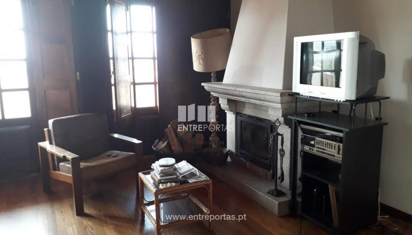 House in Ponte de Lima - Image 2