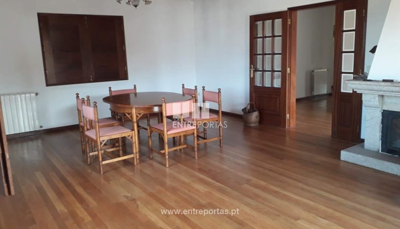 House in Ponte de Lima - view 1