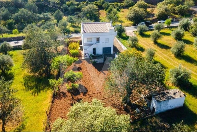 Villa in Loule - view 1