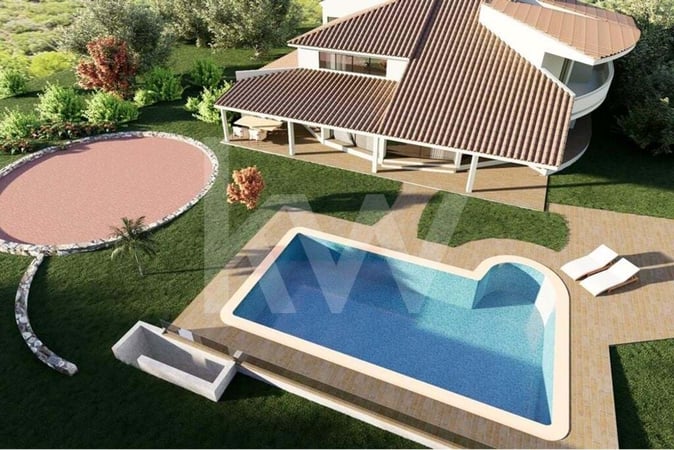 Villa in Estoi - view 1