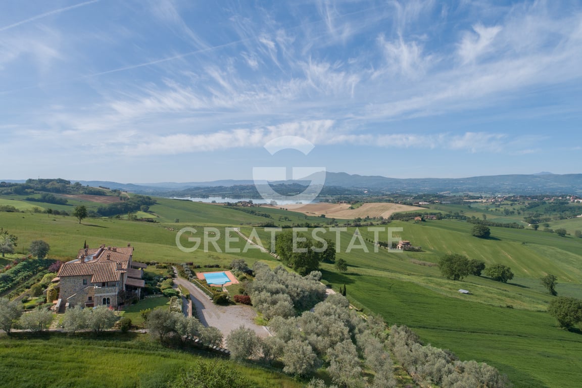 House in Gioiella - Image 2