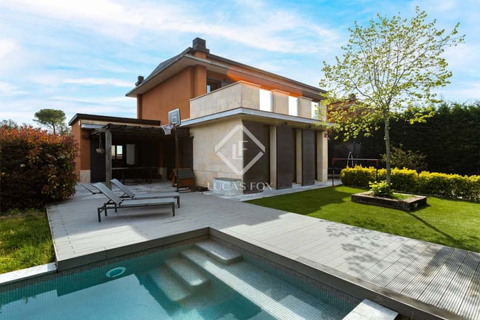 House in Barcelona - view 1