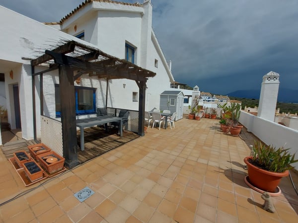 House in La Duquesa - view 1