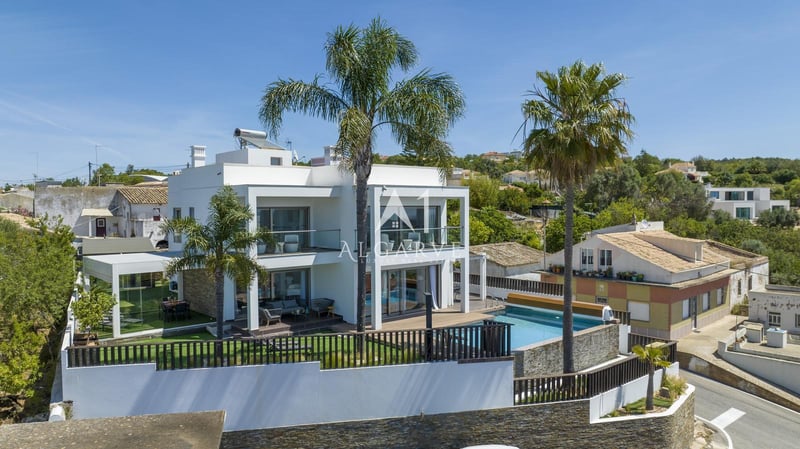 House in Loule - view 1