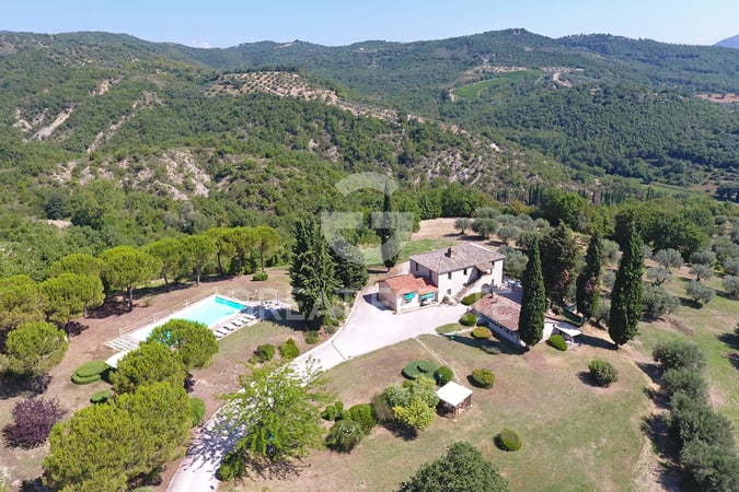 House in Fratte - view 1