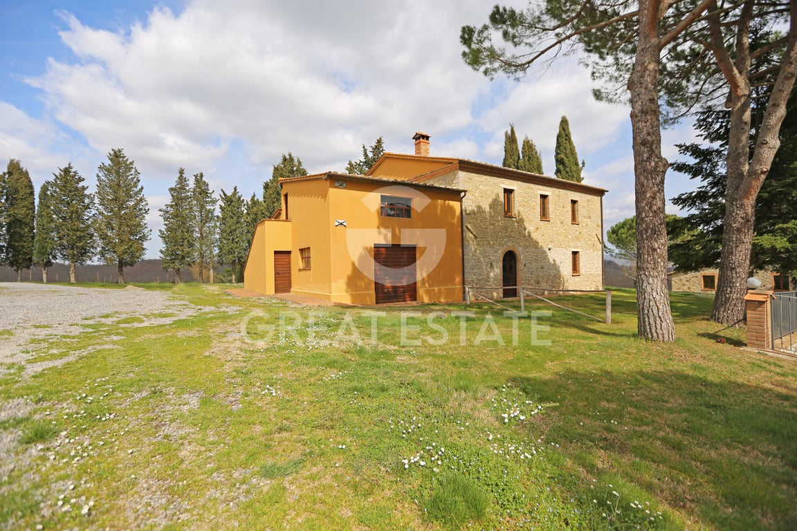 House in San Casciano dei Bagni - Image 3