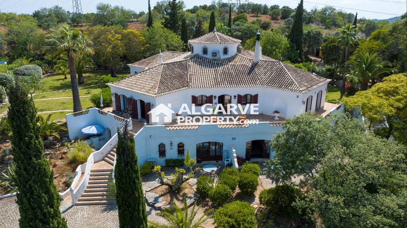 Villa in Cerro de Manuel Viegas - view 1