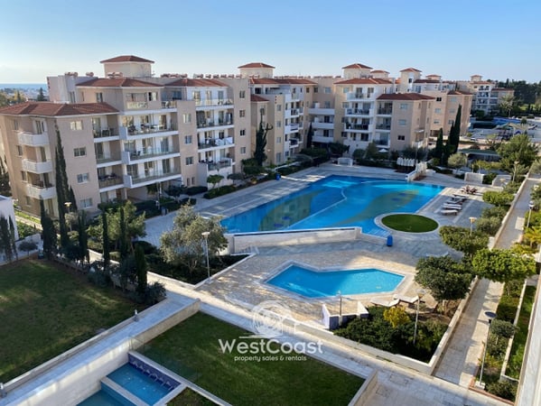 Apartment in Ayios Theodoros - view 1