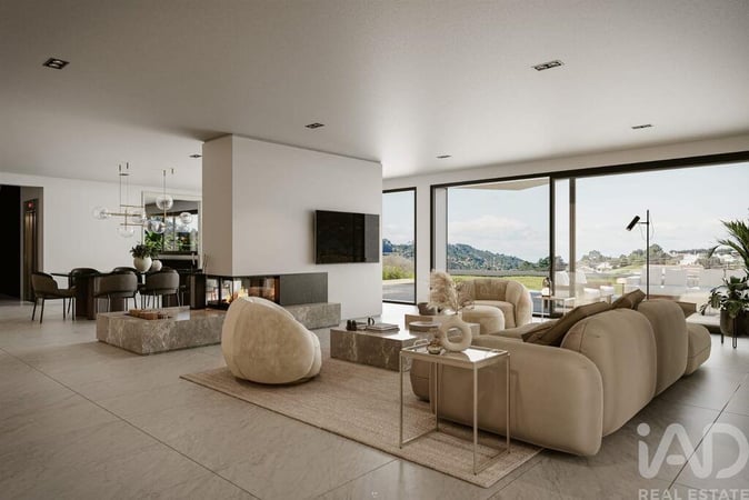 House in A dos Negros - view 1