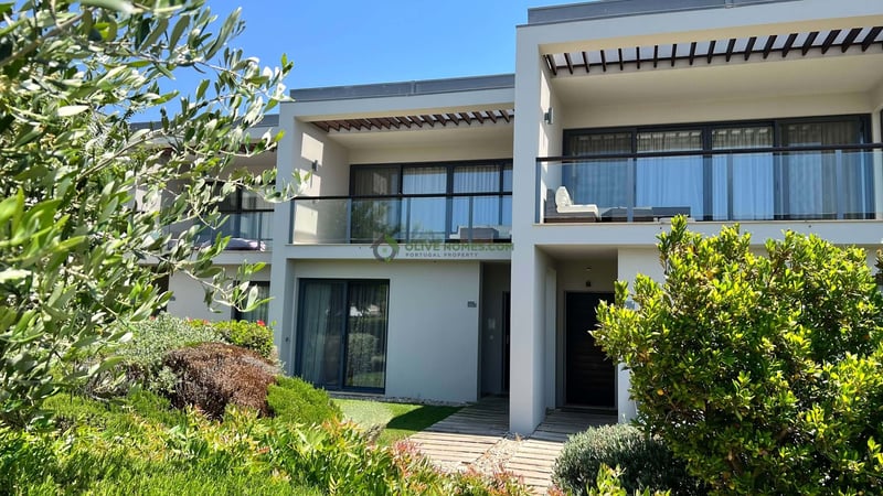 House in Sagres - view 1