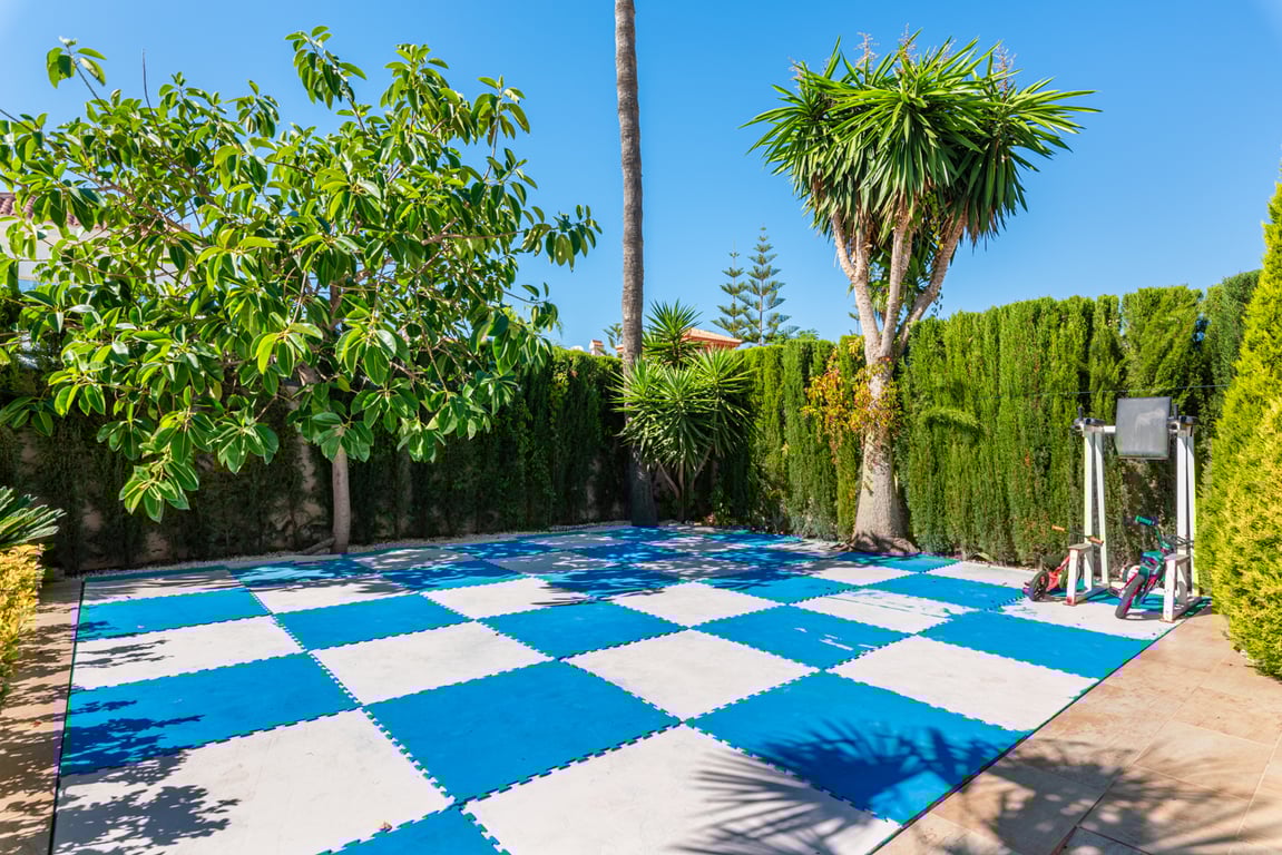 Villa in Ciudad Quesada - Image 4