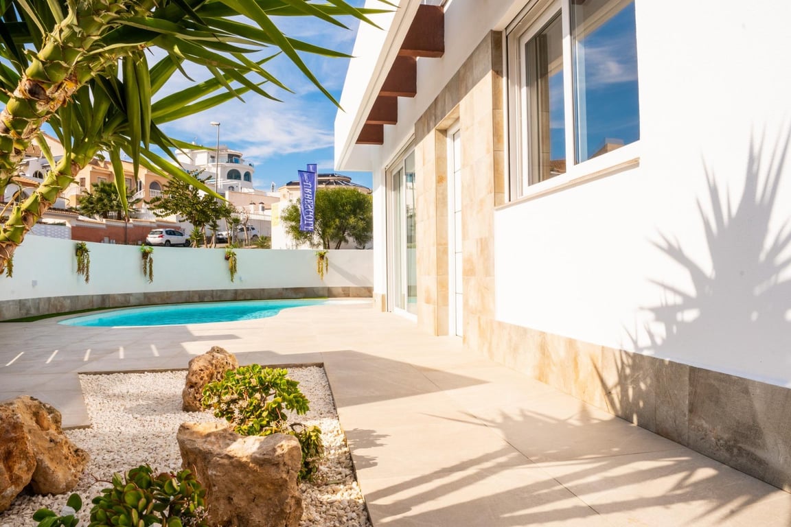 Villa in Ciudad Quesada - Image 5