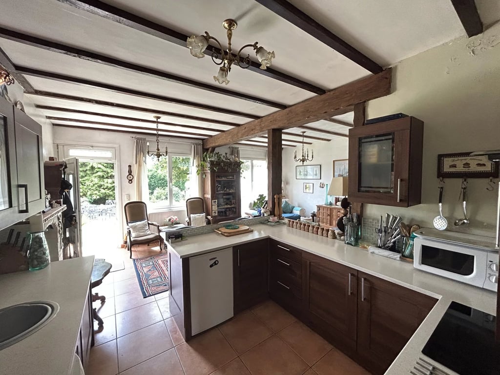 House in Coteaux-du-Blanzacais - Image 3