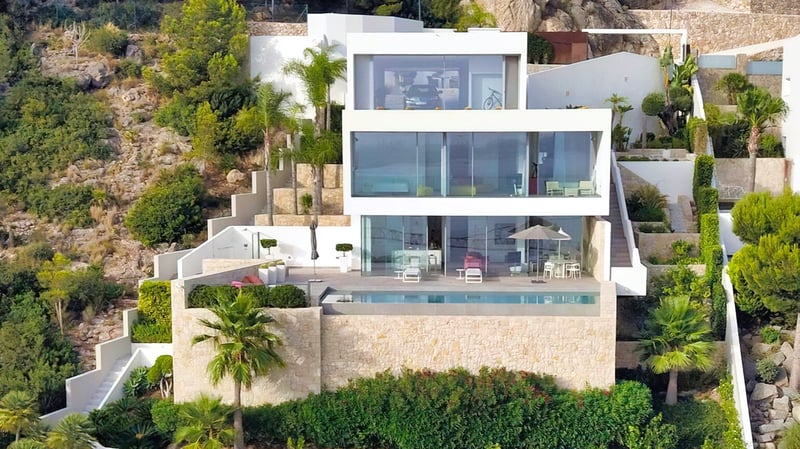 Villa in Calp - view 1