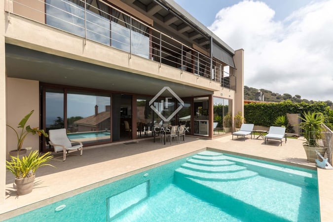 House in Calella de Palafrugell - view 1