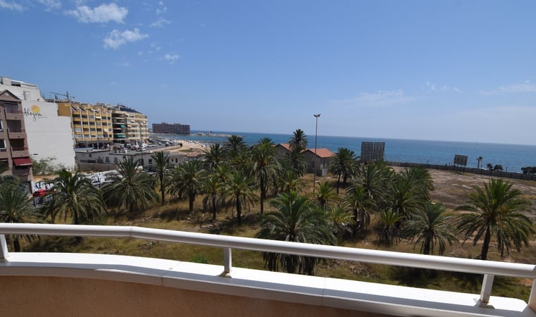 Apartment in Torrevieja - view 1
