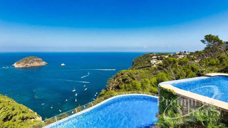 Villa in Javea - view 1