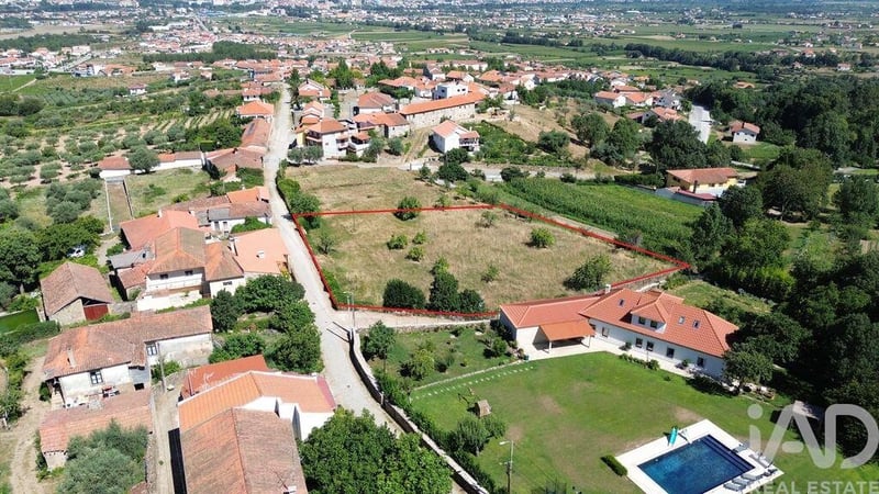 Land in Vilar de Nantes - view 1