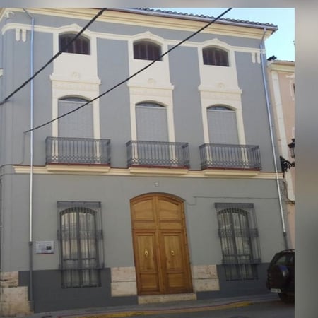 House in Ayora - view 1