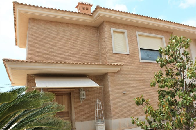 Villa in Mutxamel - view 1