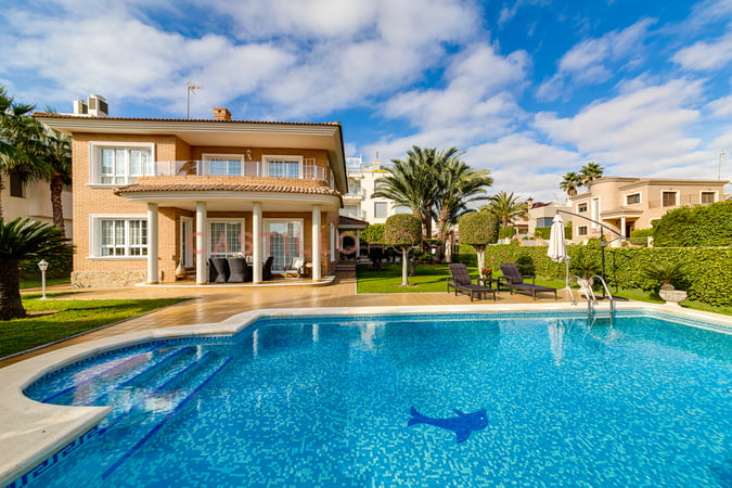 House in Torrevieja - view 1