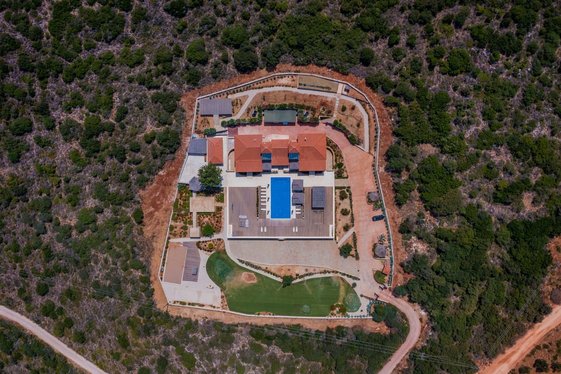 Villa in Pilos - Image 2