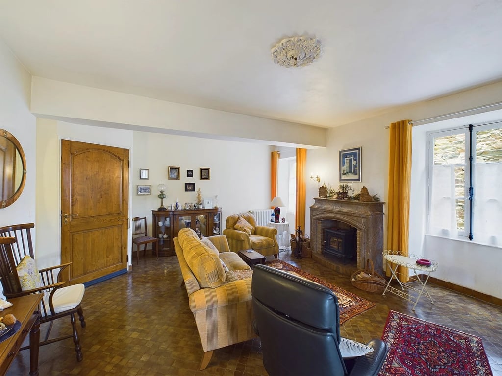 House in La Fouillade - Image 3