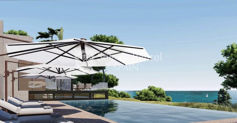 House in Girona - view 1