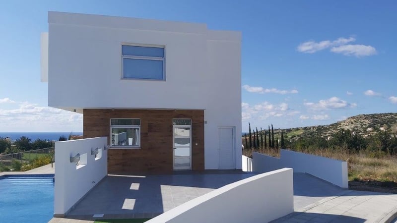 Villa in Pegeia - view 1