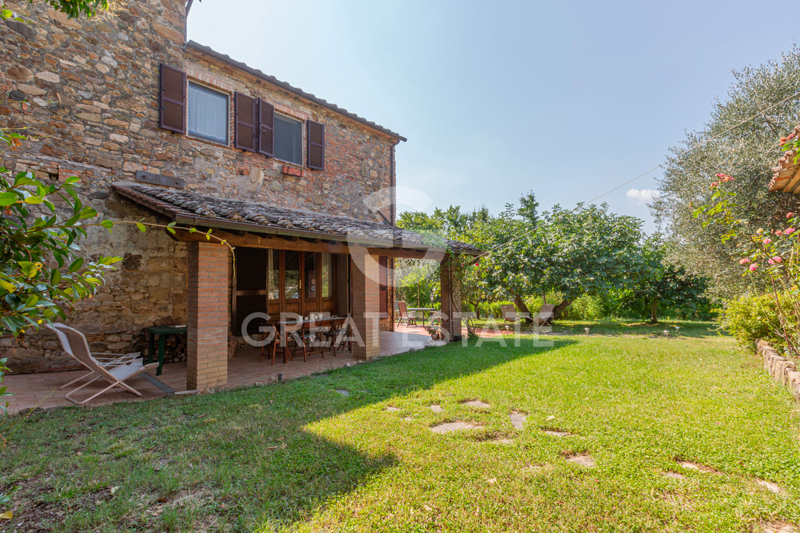 House in Cetona - Image 2