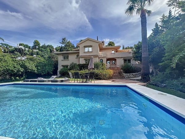 Villa in Mijas Costa - view 1
