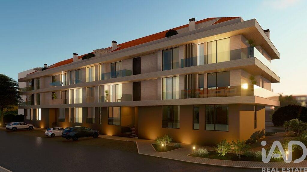 Apartment in Atouguia da Baleia - Image 2