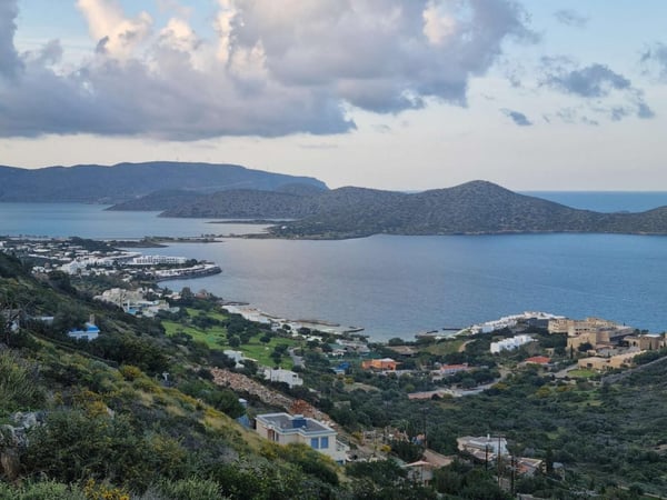 House in Agios Nikolaos - view 1