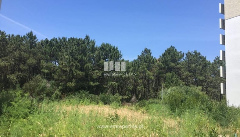 House in Viana do Castelo - view 1