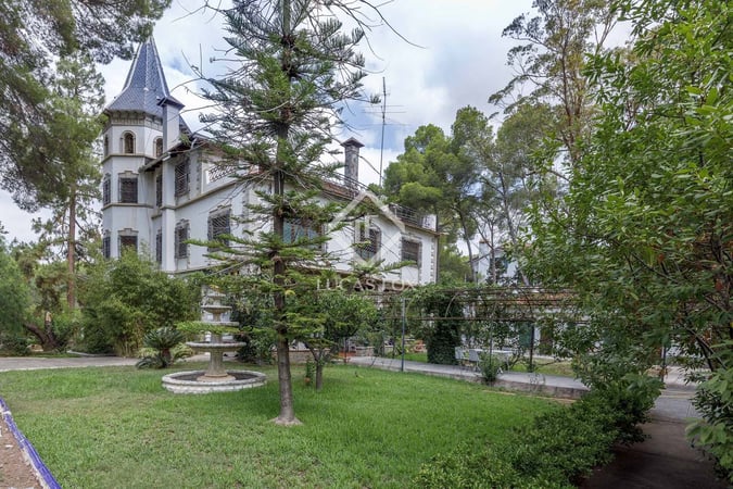 House in Valencia - view 1