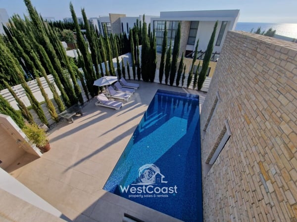 House in Pegeia - view 1