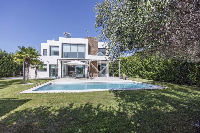 House in Valencia - view 1