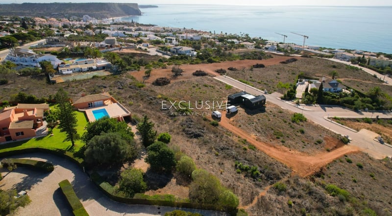 Land in Faro - view 1
