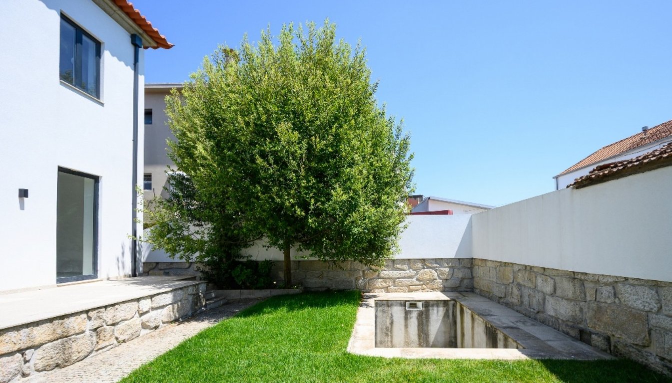 House in Porto - Image 4