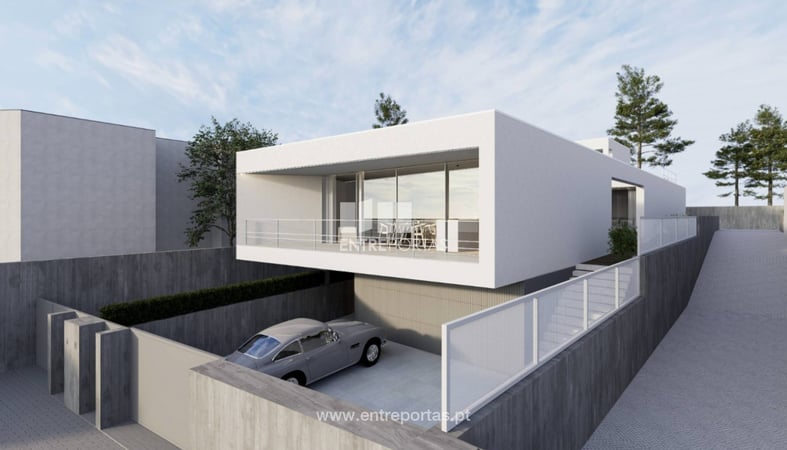 House in Viana do Castelo - view 1