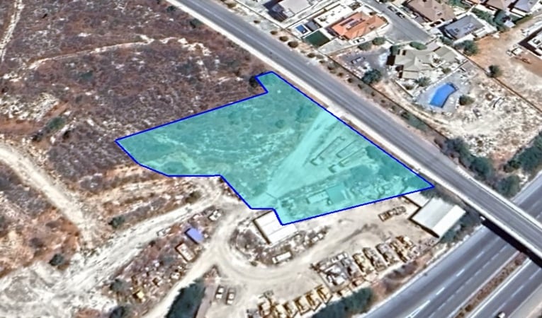 House in Ypsonas - view 1