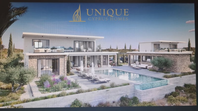 House in Kissonerga - view 1