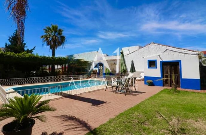 House in Faro - view 1