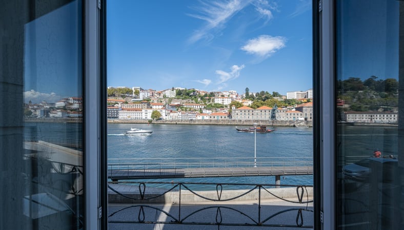 House in Vila Nova de Gaia - view 1