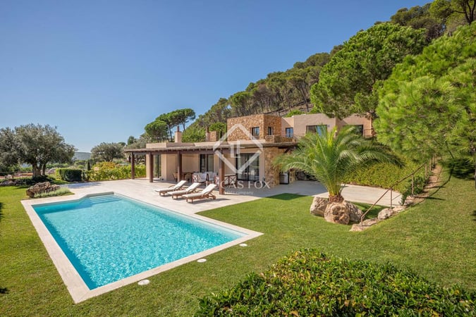 House in Girona - view 1