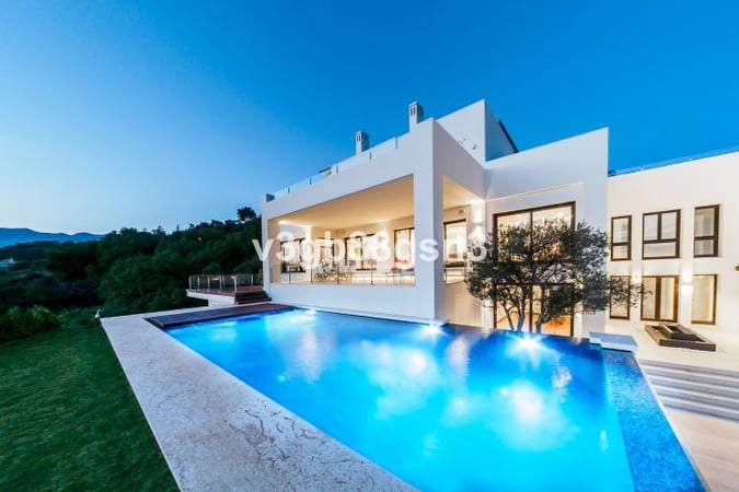 Villa in Marbella - view 1