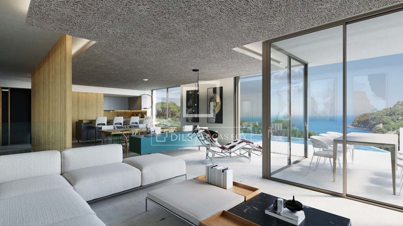 House in Girona - view 1