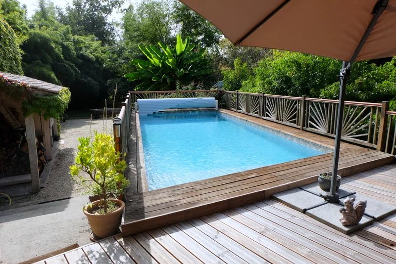 House in Tocane-Saint-Apre - Image 2