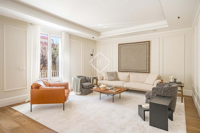 Apartment in Comunidad de Madrid - view 1